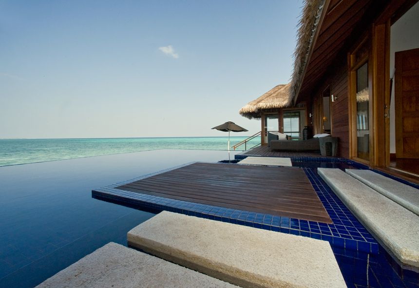 Lux-Maldives-Presidential-Villa-Pool